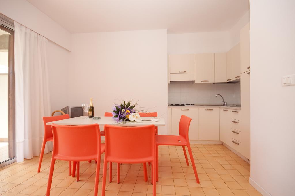 Residence Selenis Caorle Pokoj fotografie